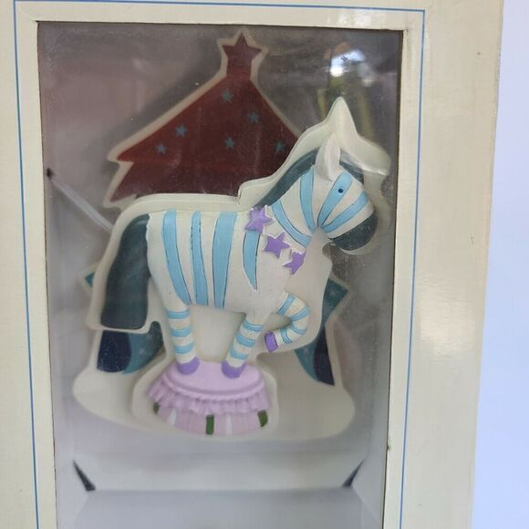 CIRCUS big Top and Quilt Clips Hangers Nursery Art Decor - Picture 3 of 5